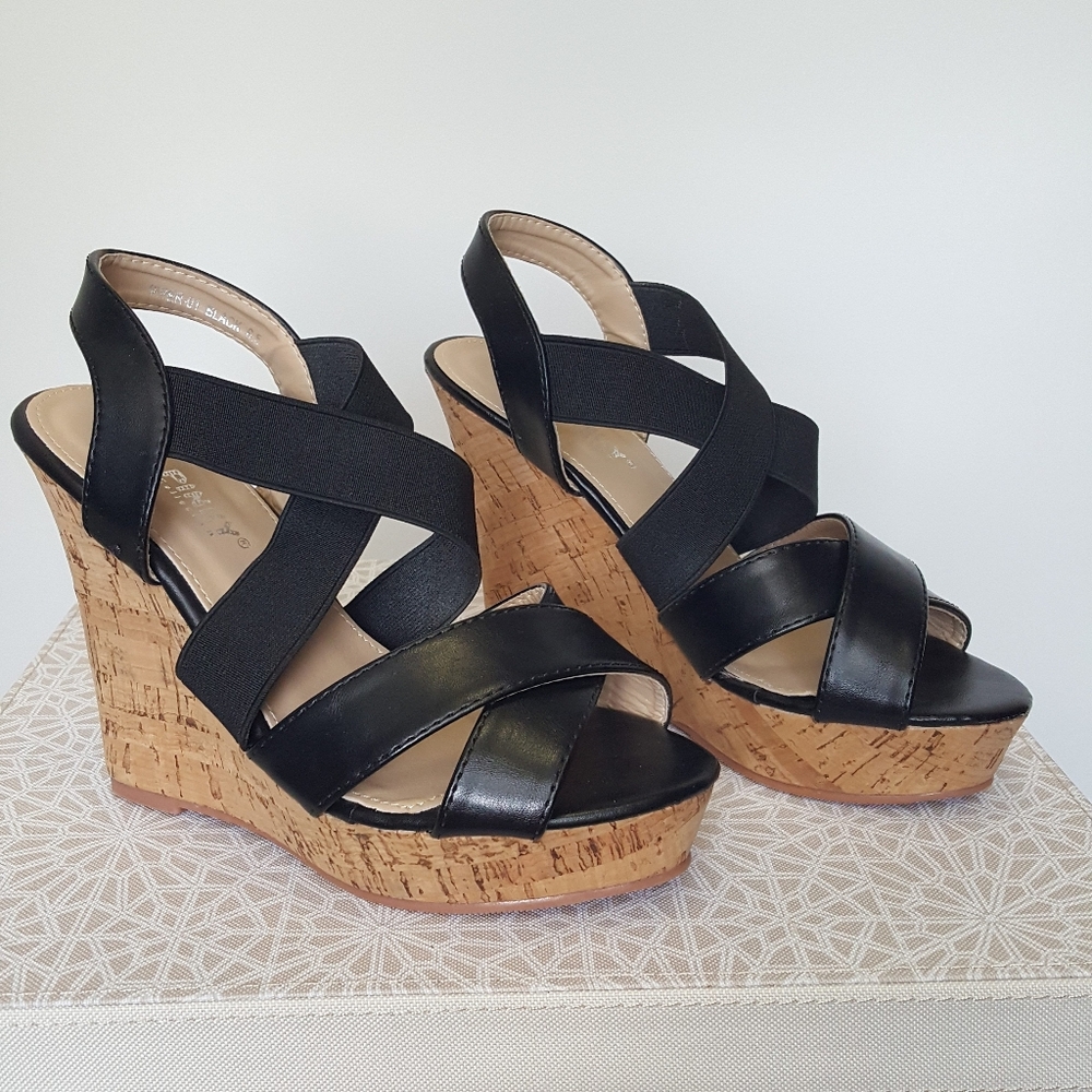 Wedge Sandals - Picture 2 of 5